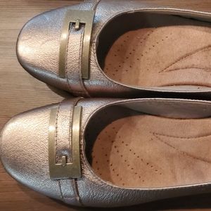 Clarks Collection soft cushion flat